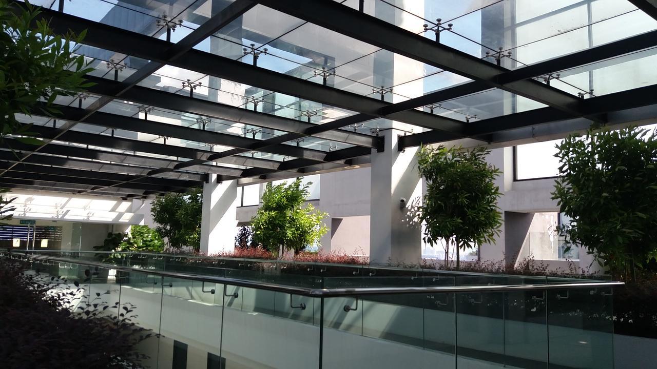 A Suites - Atria Sofo Suites Petaling Jaya Luaran gambar