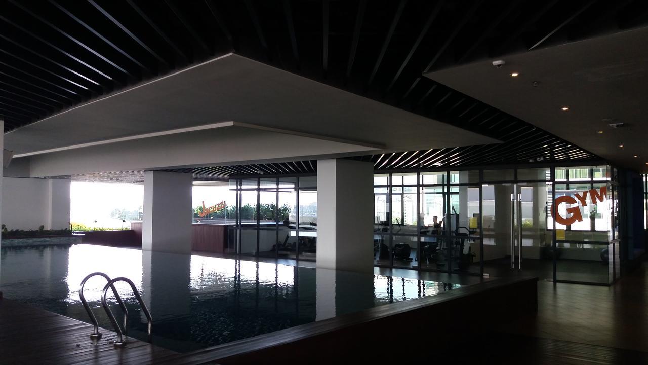 A Suites - Atria Sofo Suites Petaling Jaya Luaran gambar